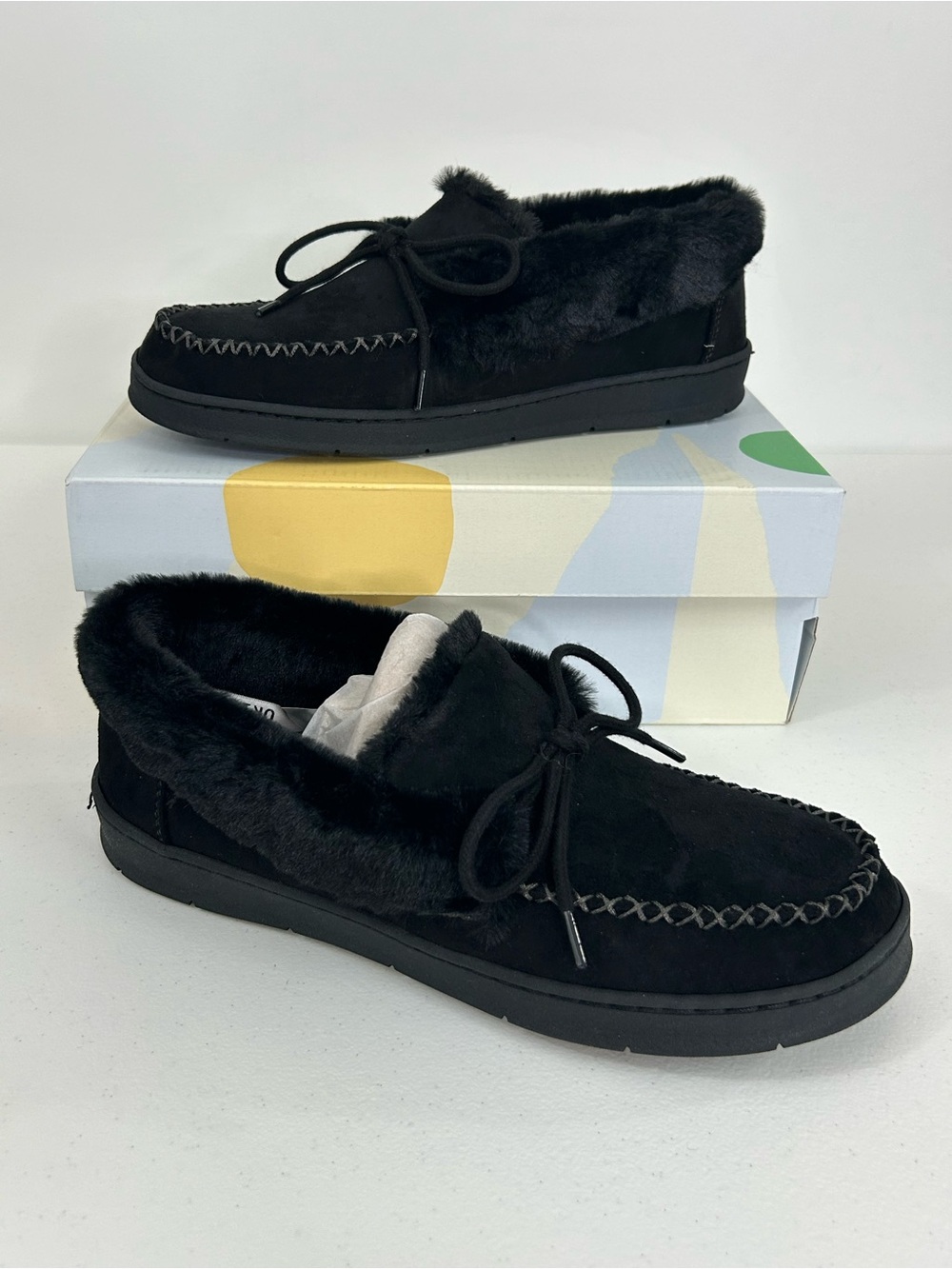 Earth Origins Wander Moccasins Black Faux Fur Slippers Loafers Shoes Size 9 NIB